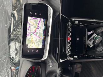 Peugeot 2008 AUTOMAAT picture 6