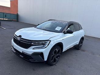 Schadeauto Renault Austral ALPINE HYBRID 200PK 2023/6