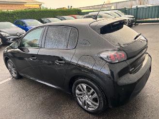 skadebil auto Peugeot 208 STYLE 2023/1