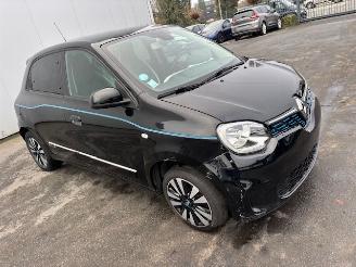 Damaged car Renault Twingo  2021/12