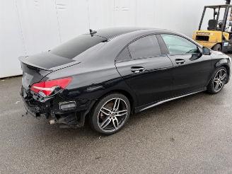 Mercedes Cla-klasse AUTOMAAT picture 2