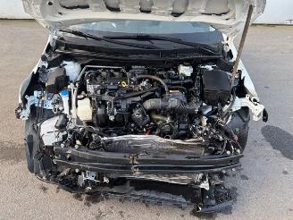 Toyota Yaris HYBRID picture 10