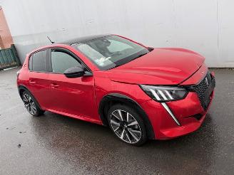 Damaged car Peugeot 208 GT LINE 2019/10