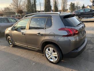skadebil auto Peugeot 2008  2018/11