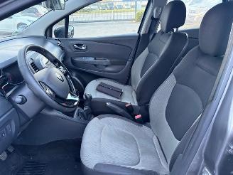 Renault Captur  picture 7