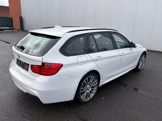Schadeauto BMW 3-serie 4X4 AUTOMAAT M-LINE 2015/3