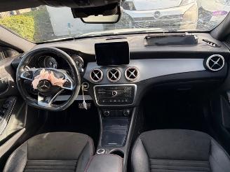 Mercedes Cla-klasse 180 automaat picture 4