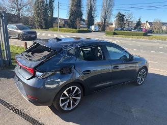 damaged passenger cars Seat Leon FR LINE 2021/9