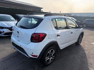 krockskadad bil auto Dacia Sandero STEPWAY 2018/6