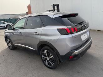 Schadeauto Peugeot 3008 AUTOMAAT 2019/12