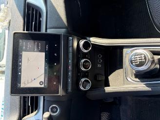 Renault Captur  picture 10