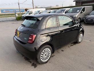 Fiat 500E  picture 8