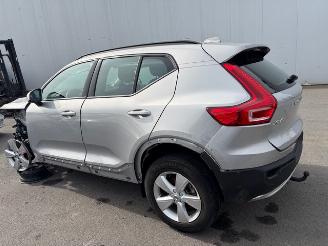 Volvo XC40  picture 2