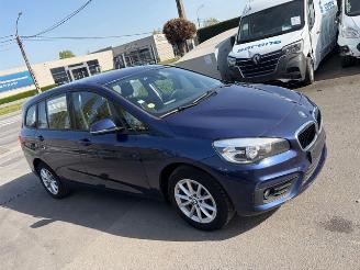 Unfallwagen BMW 2-serie GR TOURER 7 PLATZ AUTOM 2015/11