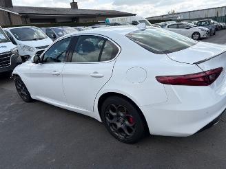 Alfa Romeo Giulia  picture 3