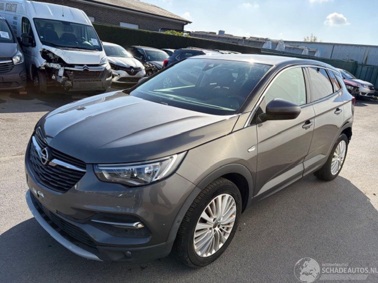Opel Crossland 