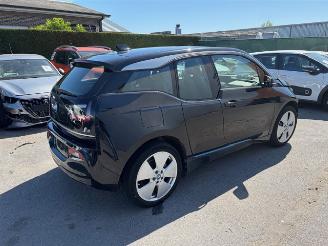 Coche accidentado BMW i3 42.2kwh 170pk 2019/4