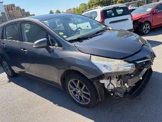 Toyota Verso  picture 8