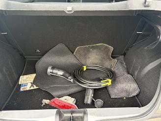 Dacia Spring WITH BATTERY picture 11