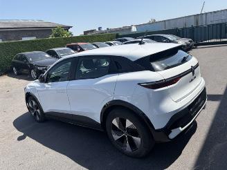 uszkodzony samochody osobowe Renault Mégane E TECH ELECTR 40KWH 2024/4