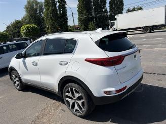 krockskadad bil auto Kia Sportage AUTOMAAT GT LINE 2017/9