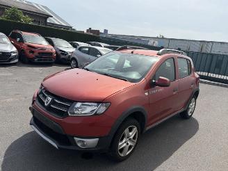 Coche accidentado Dacia Sandero STEPWAY 2015/12