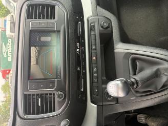Peugeot Traveller 9 seats FULL OPTION picture 9