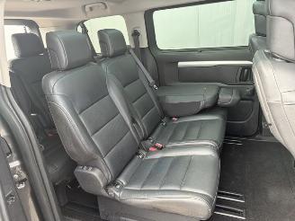 Peugeot Traveller 9 seats FULL OPTION picture 4