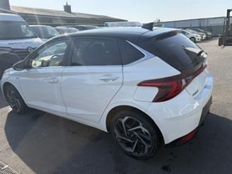 krockskadad bil auto Hyundai I-20 HYBRID 48V 2021/6