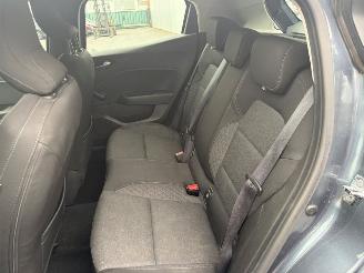 Renault Clio  picture 6