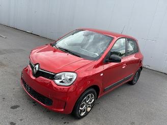 Vaurioauto  passenger cars Renault Twingo  2023/2