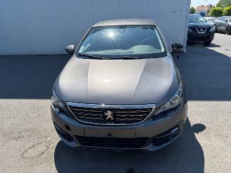 Peugeot 308  picture 3