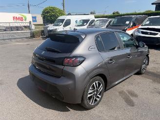 Auto incidentate Peugeot 208 STYLE 2023/11