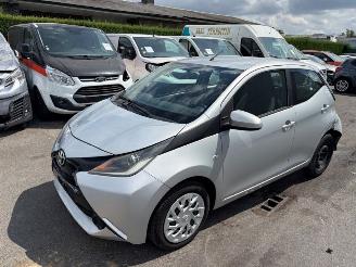 skadebil auto Toyota Aygo  2015/6