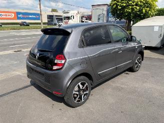 Schadeauto Renault Twingo  2019/1