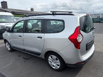 Vaurioauto  passenger cars Dacia Lodgy  2017/5