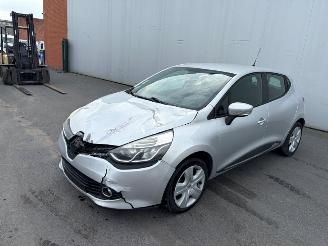 Renault Clio  picture 3