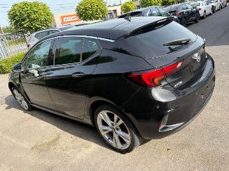 Coche accidentado Opel Astra AUTOMAAT 2018/10