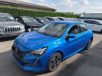 damaged passenger cars Peugeot 208 AUTOMAAT 2020/7