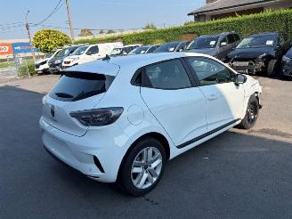 Renault Clio  picture 3