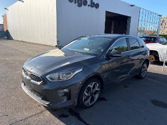 krockskadad bil auto Kia Ceed  2018/12