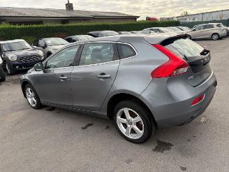 Coche accidentado Volvo V-40  2016/5