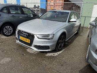 Unfallwagen Audi A4 Avant 2.0 TDI Pro Line S 2012/2