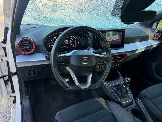 Seat Ibiza 1.0 EcoTSI FR Business Connect picture 12