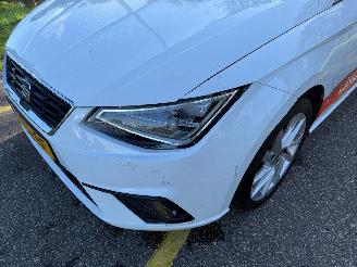 Seat Ibiza 1.0 EcoTSI FR Business Connect picture 9