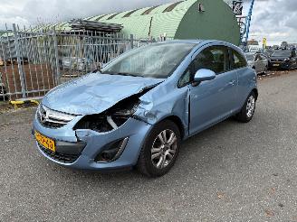 Avarii autoturisme Opel Corsa 1.2-16V Design Edition Automaat Nap 2013/12