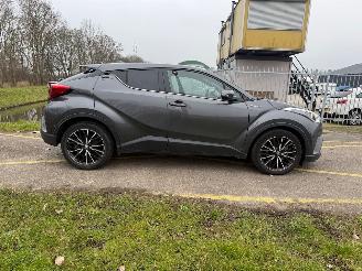 Toyota C-HR 1.8 Hybrid Dynamic picture 6