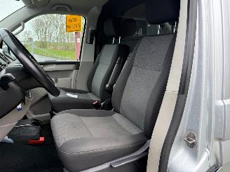 Volkswagen Transporter 2.0 TDI 150PK Highline L2H1 picture 11