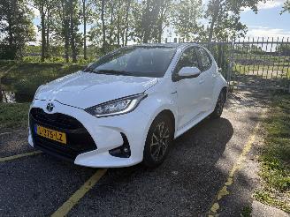 skadebil auto Toyota Yaris 1.5 Hybrid Dynamic 2021/6
