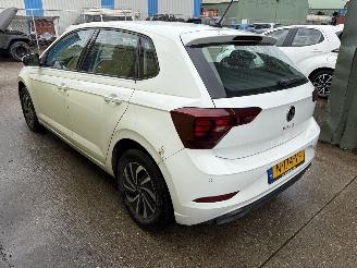 Volkswagen Polo 1.0 TSI Life picture 2